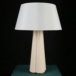 Modern Simple Desk Lamp Resin Lamp Shade Desk Lamp